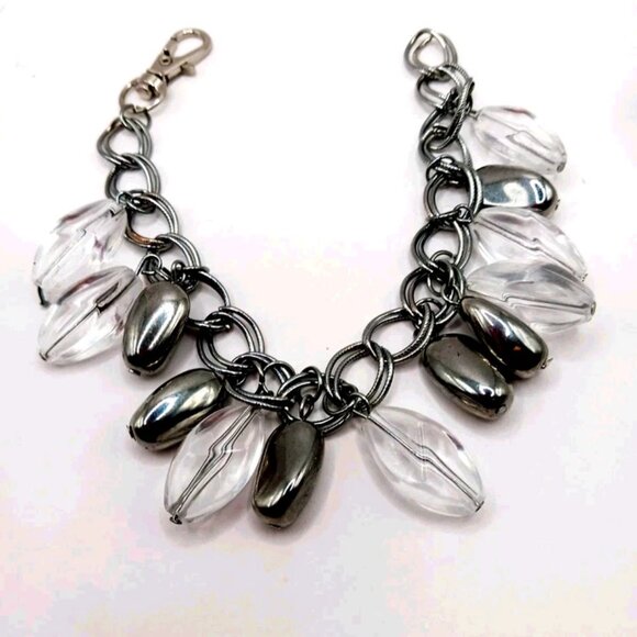 Clear Acrylic + Silver Beaded Chainmail Bracelet Silver Tone 9" - Picture 7 of 9